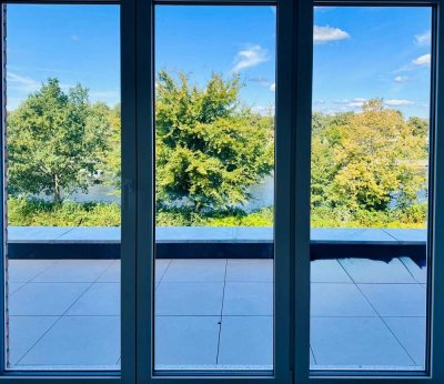 Penthouse Wohnung mit direktem Blick auf den Nord-Ostsee-Kanal