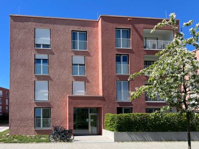 Bezugsfreie 3-Zimmer-Wohnung mit Terrasse und Tiefgaragenstellplatz