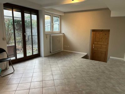 2-Zi-Whg mit eigenem Wintergarten und Terrasse in  Mössingen