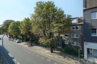 Gut geschnittene 2-Zimmerwohnung plus Garage im soliden gepflegten Mehrfamilienhaus