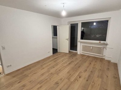 Schöne 1 Zimmer Wohnung mit Balkon!