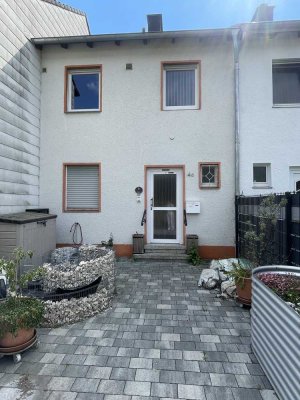 Reihenmittelhaus auf dem Lohn mit Garage und 2 Balkonen