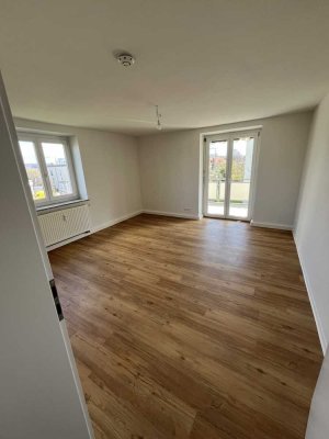 Kirchheim - 2-Zimmer-Wohnung mit Balkon