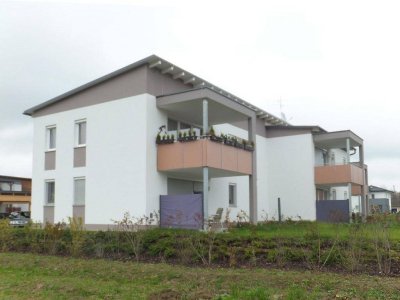 Helle 3-Zimmer-Wohnung mit Balkon und Carportparkplatz - geförderte Miete ODER geförderte Miete mit Kaufoption - 3 Zimmer