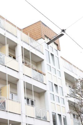2-Zimmer-Wohnung mit Balkon & Tiefgarage in begehrter Weststadtlage