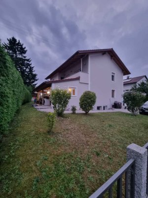 Helle 3-Zimmer Wohnung mit gemütlichem Südbalkon und neuer EBK
