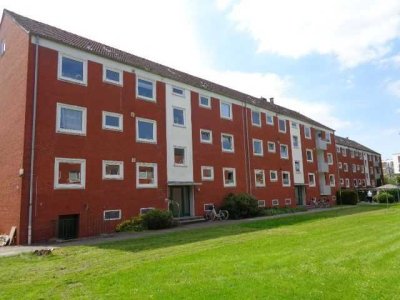 VIEL PLATZ | 4 ZIMMER | BADEWANNE | BALKON | GROSSZÜGIG | HELL | ab Mitte April verfügbar!