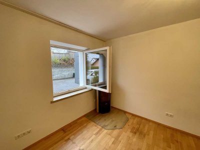 48 m² Wfl. + große Garage in Stamsried