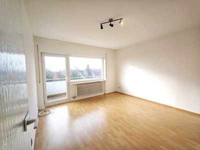 Helle 2-Zimmer-Wohnung mit Südbalkon und Blick über die Dächer von Maikammer