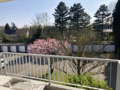 Zentral in Holthausen, Zwei Zimmer, Wanne & Dusche