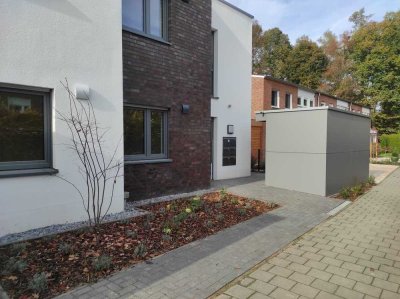NEUBAU, Münster-Angelmodde:  2-Zimmer-Wohnung mit Garten und Garage!