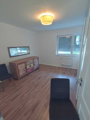 Stilvolle, zentrale 3-Raum-Wohnung mit EBK und Stellplatz in Freilasing