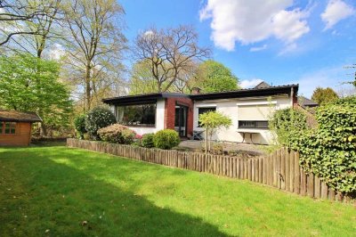 Ebenerdig plus Souterraint - Bungalow - Familienidyll -  Sonniger Garten rund ums Haus, Garage & Car