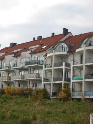 Schicke, moderne 1-Zi.-DG-Wohnung, mit Dachloggia, herrliche Aussicht