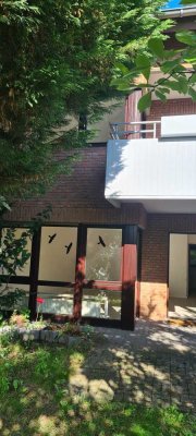 Rosellerheide (Neusser Süden), Nähe Naturschutzgebiet