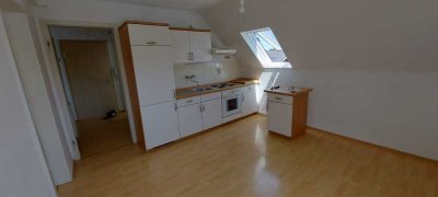 2-Zimmer-DG mit Wohnküche