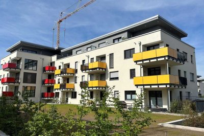 „Friedrichspark“: Neubau, heller Wohn-, Essbereich, Balkon, Einbauküche, ab 01.07.2024