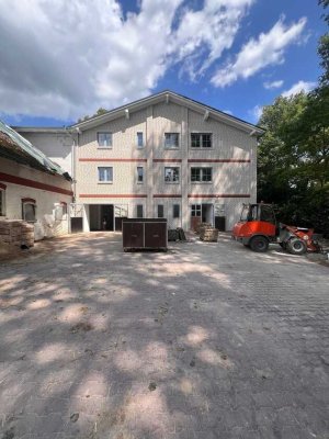 Charmante 2-Zimmer-Wohnung auf idyllischem Pferdehof
