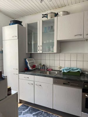Exklusive, modernisierte 3-Raum-Wohnung mit EBK in Augsburg
