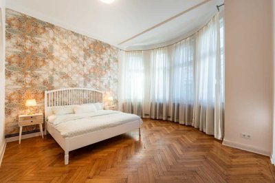 Space & Style in Charlottenburg - Newly Renovated