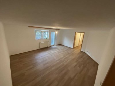 Warmmiete 800 € für eine Top Wohnung mit 50 m² und 2 Zimmern