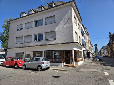 Charmante Dachgeschosswohnung im Altbau – Erstbezug nach Renovierung