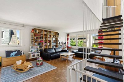 Licht. Weite. Weitblick - traumhafte Maisonettewohnung in 4-Parteienhaus mit Gartenmitbenutzung uvm.