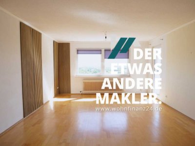 Direkt bezugsfrei: Wohnung mit EBK, 2 Balkonen & TG-Stellplatz!