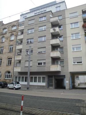 (VE80) Möblierte, frisch renovierte 1-Zi-Wohnung  mit Wohnküche und 2 Balkonen