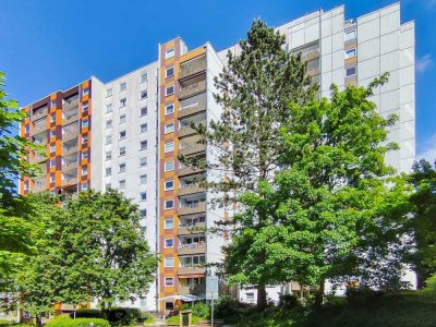 4-Zimmer-Eigentumswohnung mit Loggia und Weitblick in Remscheid-Lennep