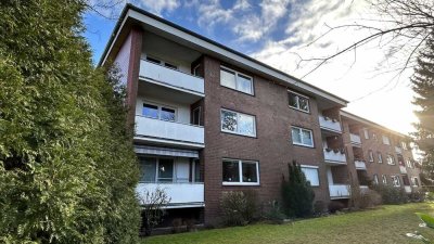 von Privat: Attraktive 3-Raum-Wohnung mit Balkon und Einbauküche in Reppenstedt