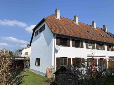 Reiheneckhaus mit neuer Einbauküche und Garage sucht neuen Mieter