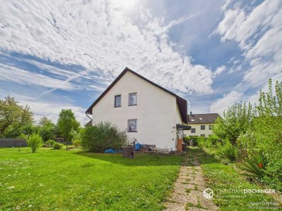 Zweifamilienhaus mit Einliegerwohnung – Sanierungsobjekt mit großem Gestaltungspotenzial
