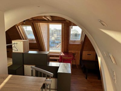 1-Zimmer-Appartment komplett möbliert mit Balkon