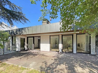 Großzügiges Wohnen mit wunderschönem Garten direkt am Waldrand