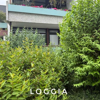 Stilvolle, modernisierte 3-Zimmer-Erdgeschosswohnung mit Loggia in Hameln