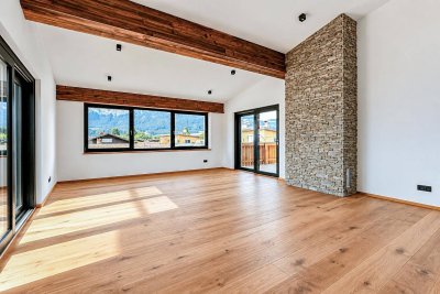 Sonnige DG-Wohnung mit Kaiserblick
