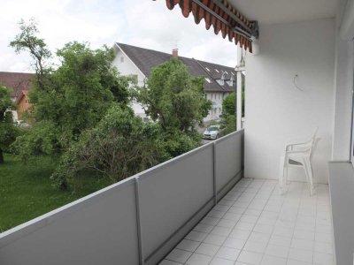 Sanierte 3 Zimmer Whg. mit Gäste-Toilette und Süd-Balkon, KEIN Lift