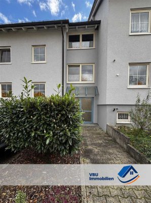 VBU Immobilien - Helle Erdgeschosswohnung mit zwei Balkonen, Garage & Stellplatz
