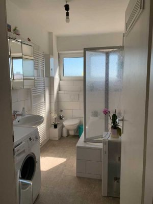 3 ZKB mit großem Balkon, KL-City