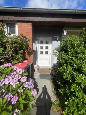Heller Reihenhaus-Bungalow in Top-Lage Niendorf – mit Garten & Modernisierungsvorteil