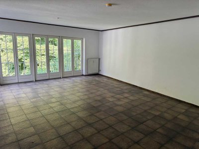 Helle 3 Zimmer Wohnung mit Balkon in der Innenstadt