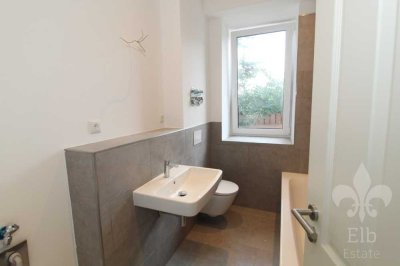Hochwertige 2 Raum Wohnung mit Terrasse, Tageslichtbad und Abstellraum in der Altstadt von Burg