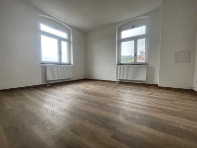 Hochwertige 2-R-Whg. - Walk-in-Dusche & moderne Wärmepumpe in Waldenburg