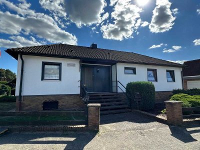 Gepflegter Bungalow in Gifhorn mit Vollkeller & Garagen