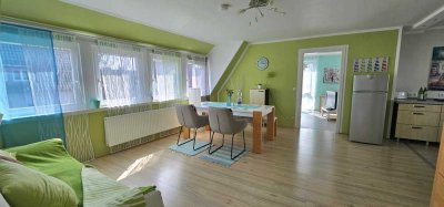 Möblierte 2 ZKB nahe SEE mit Ausstrahlung+ Rundumblick ruhige Lage,TV, 3 Min. zur TRAM, 6 Min.zur A8