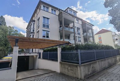 !2-RW in TOP-Lage mit Terrasse und eigenem Gartenanteil,  Lift, Duplexparker, Keller!