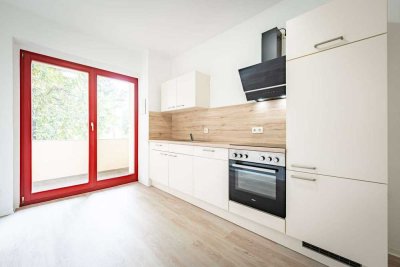 ❄️NEU! 2-Zimmer-Wohnung zum Wohlfühlen - inklusive Einbauküche & Tageslichtbad mit Dusche ! ❄️