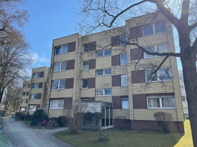 Bezugsfreie EG-Wohnung mit Terrasse