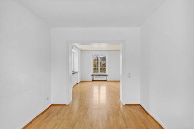 Sanierter Altbaucharme trifft Zukunftssicherheit - 4 Zimmer mit Platz, Perspektive und Stellplatz!